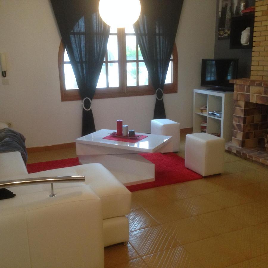 Gloria Apartament Near The Beach Can Picafort  Buitenkant foto